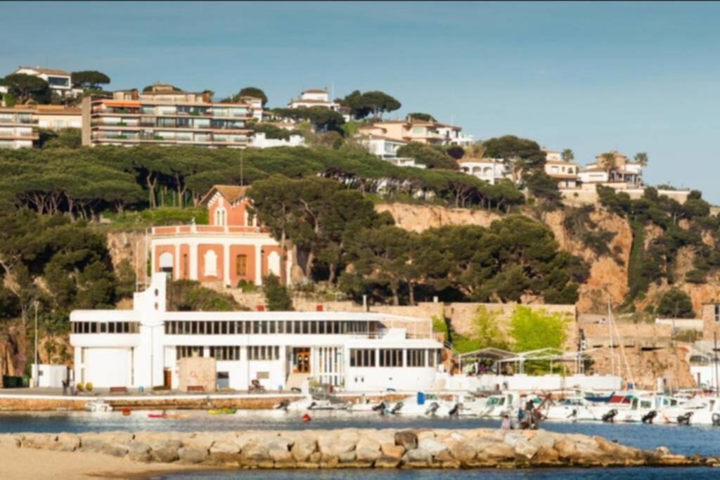 Nuevo Apartamento Moderno Elisa - A 80 Metros De La Playa Para 5 Personas Sant Feliu de Guíxols Exteriör bild